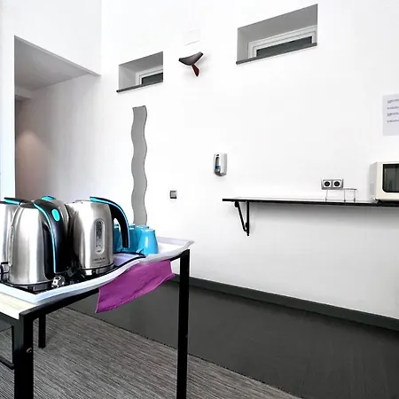 Hostal Apolo-2