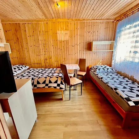 Pokoje Nad Klifem-2