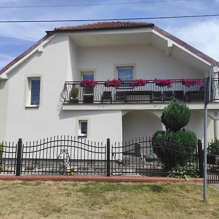 Pokoje gościnne Cuma-3