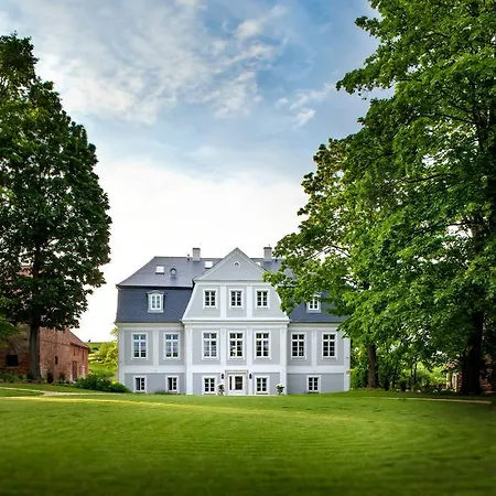 Pałac Kamieniec-2