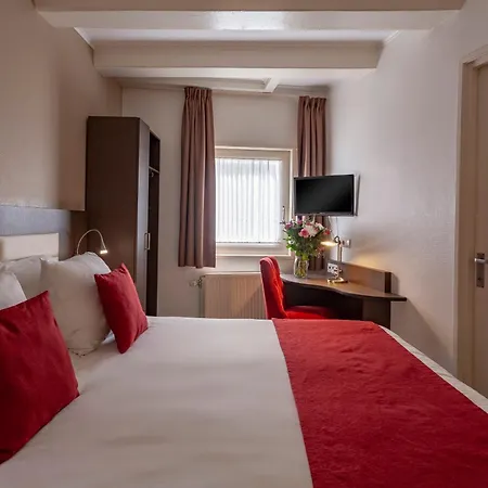 Avenue Hotel-2
