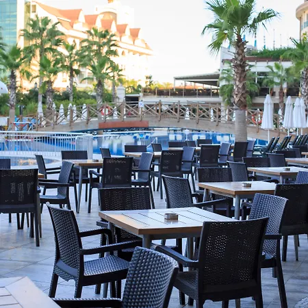 Side Crown Palace Ultra All Inclusive-2