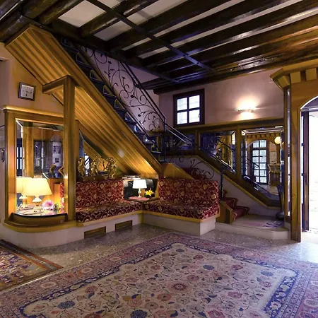 Messner Palace-2