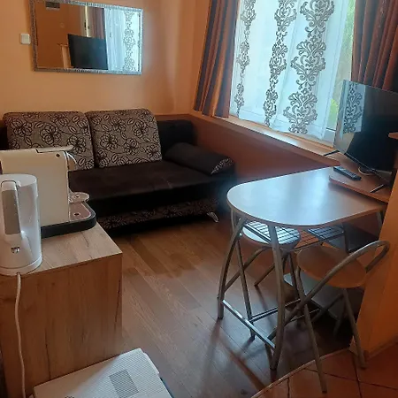 Vanilla Pokoje i Apartamenty Nad Brzegiem Jeziora-3