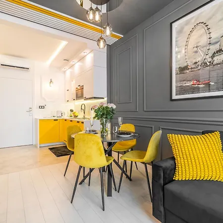 Q18 Aparthotel-3