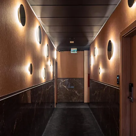 Art Suites Luxury Hotel-2