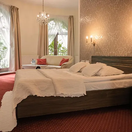 Hotel Korona-2