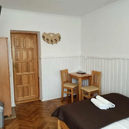 Noclegi U Reni-3