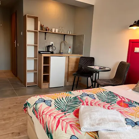 3 Budget Stay Apartments-2