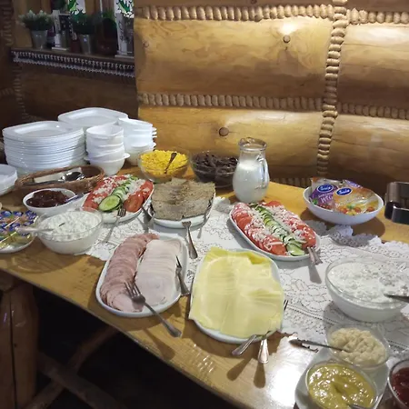 Restauracja Chata Góralska i Pokoje Gościnne.-2