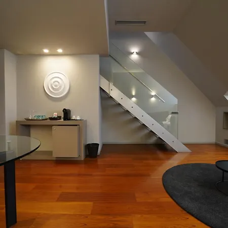 987 Design Prague Hotel-2