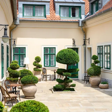 Maison Bistro & Hotel-3