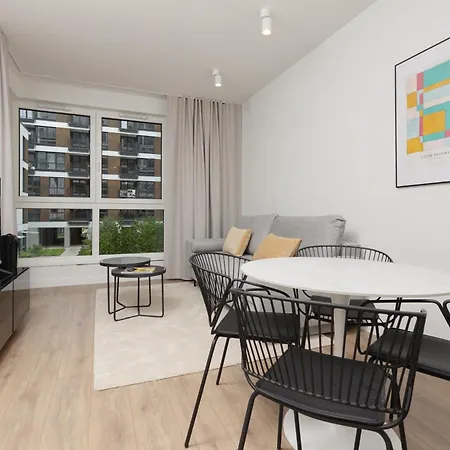 Comfortable Apartment And Studio With Parking And Access To Fitness Gym And Sauna By Noclegi Renteres-3