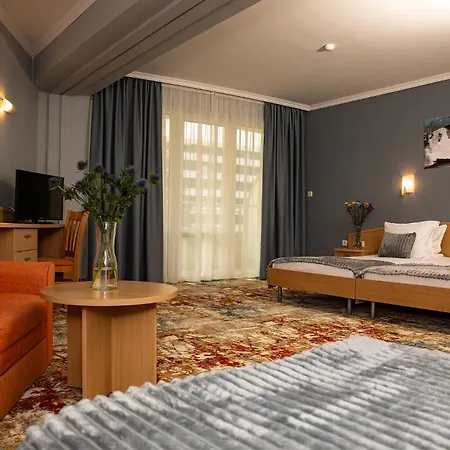 Hotel Wela-2