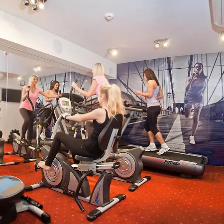 M Hotel Sosnowiec-2