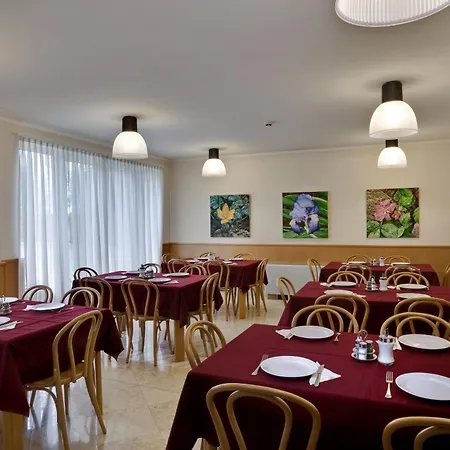 Jagello Business Hotel-3