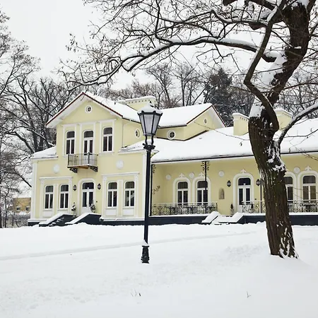 Dwór na Wolicy-2