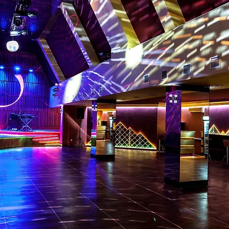 Resort Hotel Karpaty-3