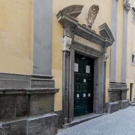 Piazza San Domenico Luxury Suites-3