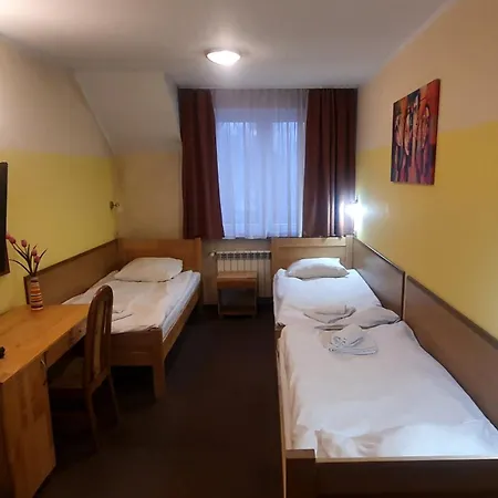 VILLA EDEN - Noclegi Restauracja SPA-2