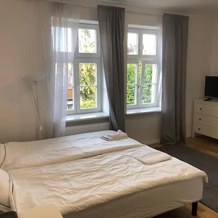 Paderewskiego 5-3