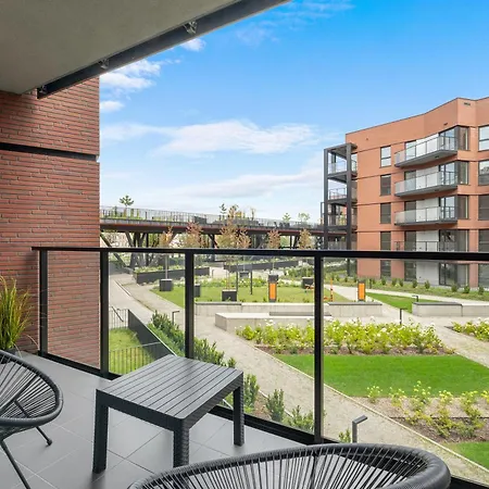 Nadmotławie Estate - Riverside, Gym&Sauna by Downtown Apartments-3