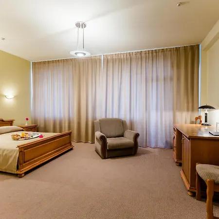 Daina Jurmala Beach Hotel-2