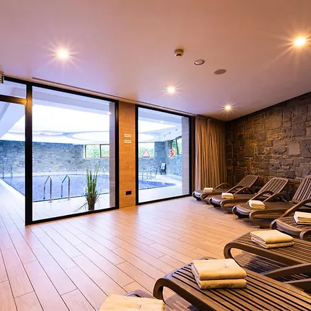 Hotel Crocus-2