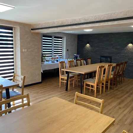 Hotelik Likusy - przy plaży nad jeziorem Ukiel i z bezpłatnym prywatnym parkingiem-2