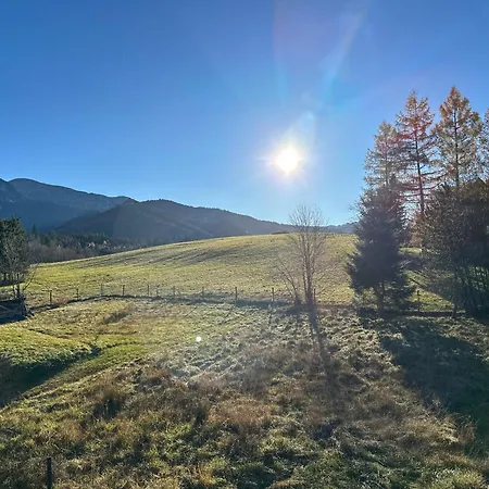 Kama Lama-2