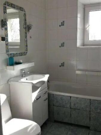 Room in Wieluńska-3