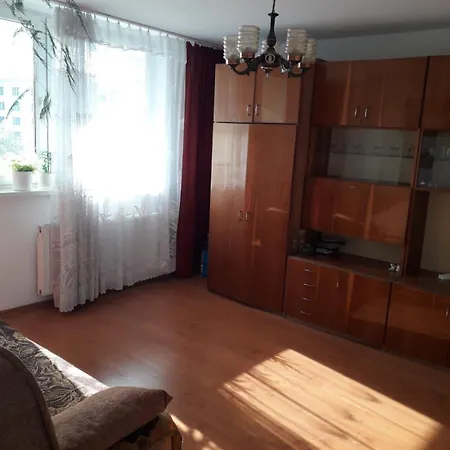 Room in Wieluńska-2