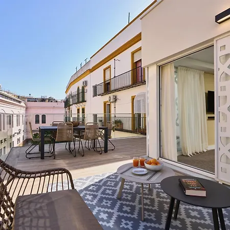 Casa Pizarro, By Homing U-3