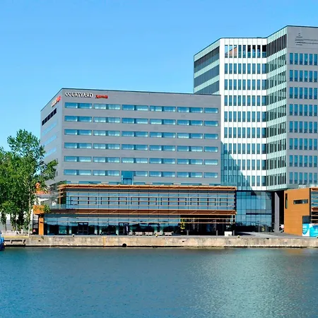 Courtyard By Marriott Gdynia Waterfront-2