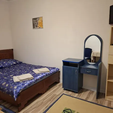 Pokoje Goscinne Buzuki-2