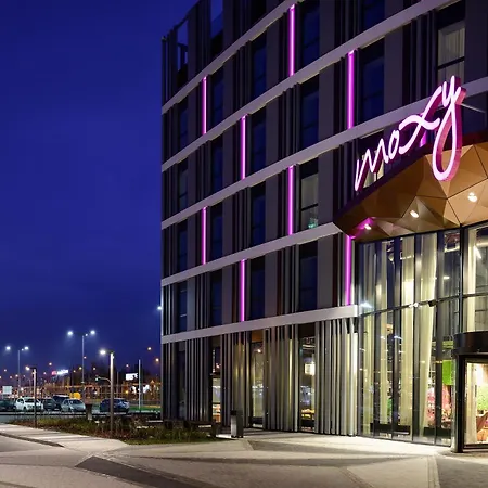 Moxy Poznań Airport-3