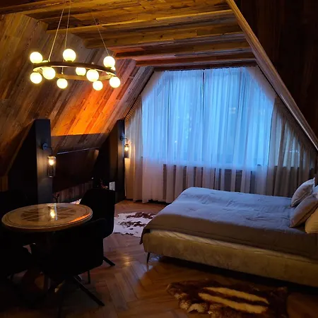 Zwierzyniecka Residence-3