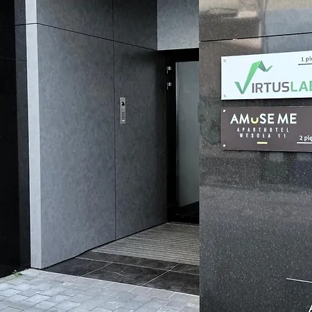 Amuse Me-3
