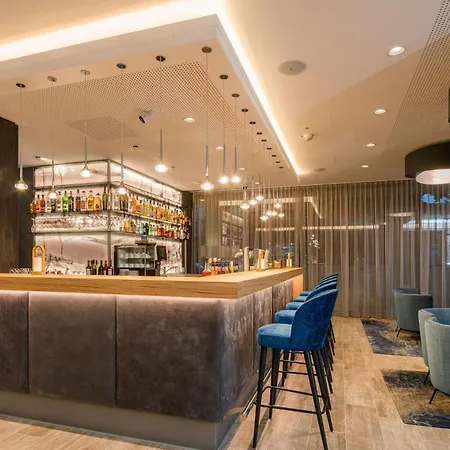 Best Western Hotel Arabellapark Muenchen-3