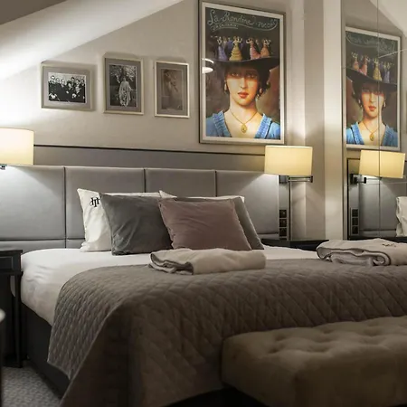 Hotel Teatro Boutique Old Town - Destigo Hotels-3