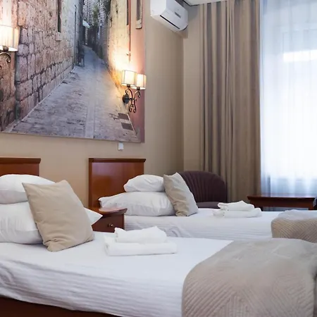 Hotel Wenecki-3