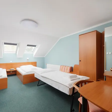 Hotel Nikolas-2