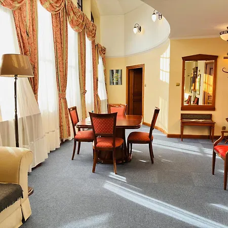 Hotel Opera-2