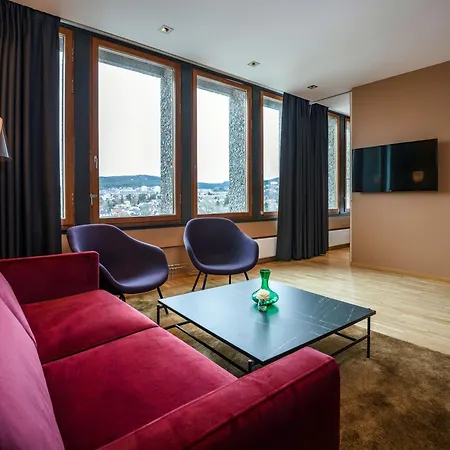 Quality Hotel 33-2