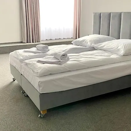 E-Hotel Łódź-3