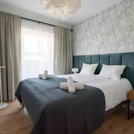Aparthotel Weissa 7-2
