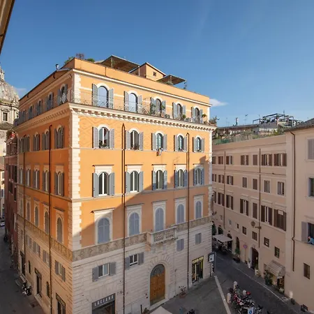 Boutique Hotel Campo De' Fiori-3