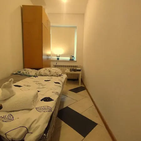 Hostel 01-3