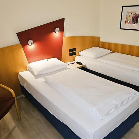 Arvena Park Hotel-3