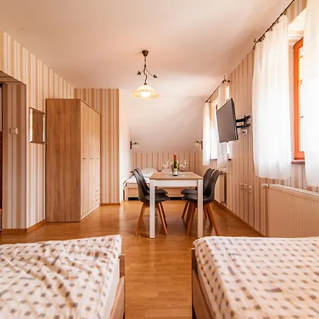 Pokoje przy morzu Róża Wiatrów-3